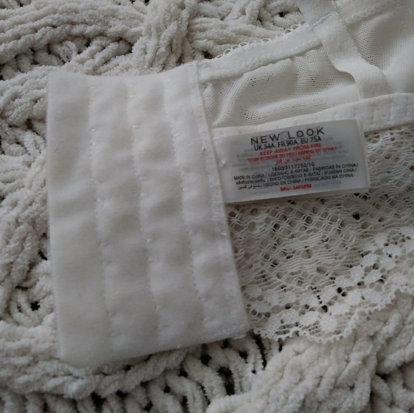 White Bra - Picture 5 of 6